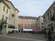 la Piazza di Intra