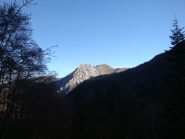 Bartivolera e Cima Cars dal sentiero per la Colla Vaccarile