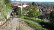 scendendo a Camburzano
