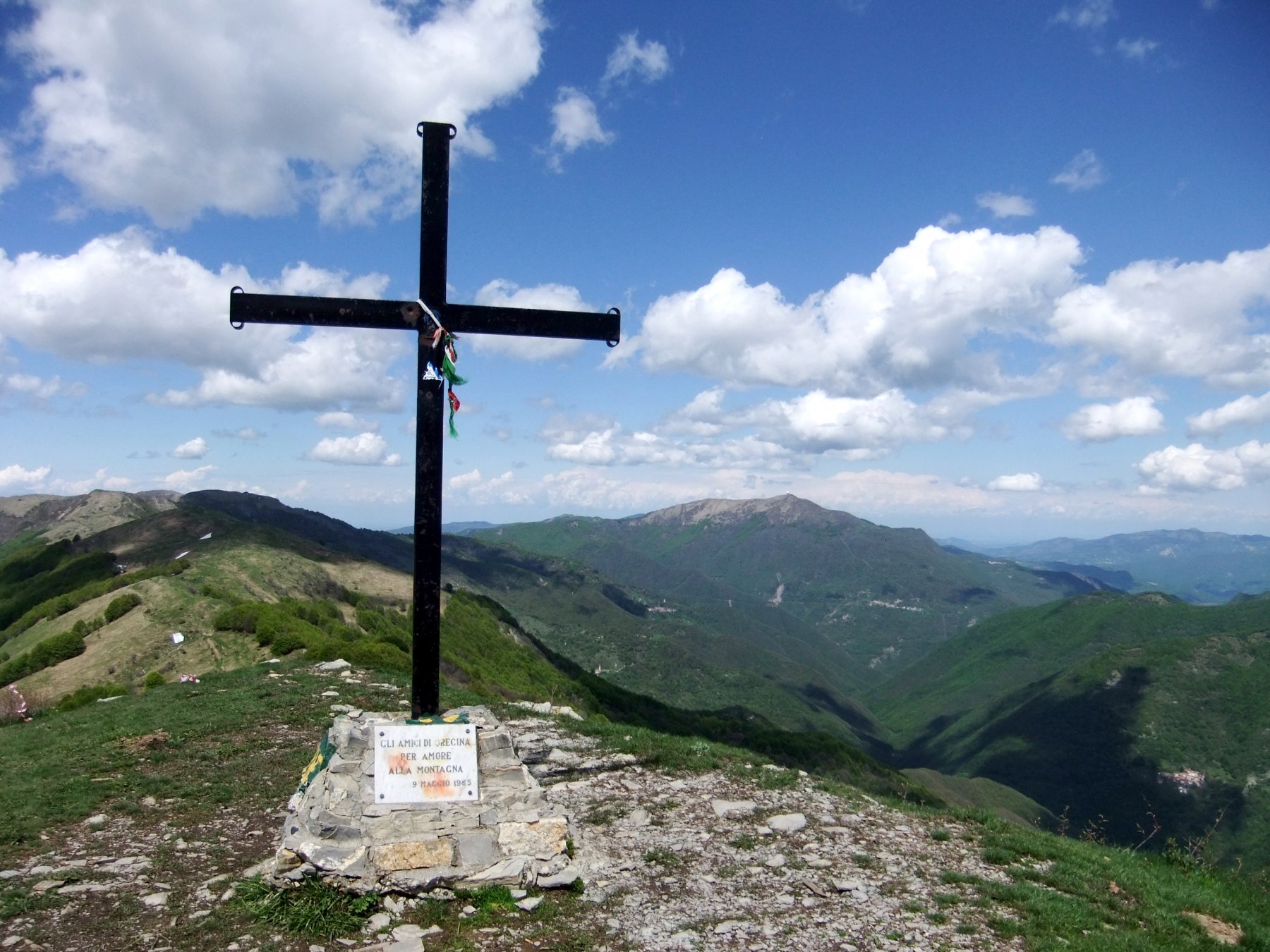 Dalla cima del Monte Carmo