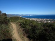 Albenga e la costa dal sentiero dell'Onda