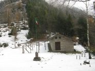 la costruzione degli Alpini