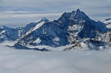 Rocciamelone e Lera in primo piano