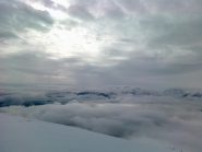 ..oggi in cima, tra nuvole alte e nuvole basse..