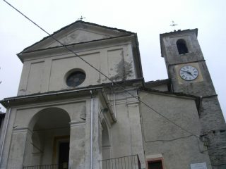 La grande chiesa di Succinto