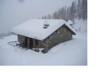 e continua a nevicare..!