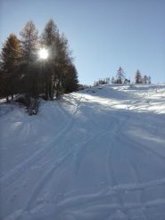 ultime curve  ....neve non abbondante ma non si toccano pietre....