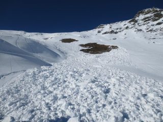 distacco sotto il colle