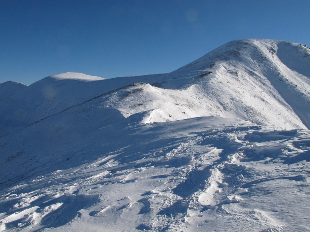 Bocciarda a sx e Curbasiri a dx dai pressi del Colle della Roussa