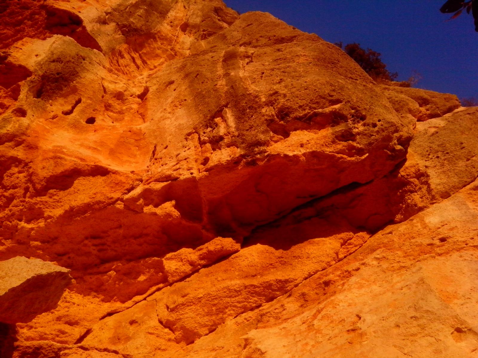 a destra del tetto passa overbabbeo