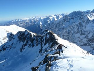 Pochi passi alla croce di vetta