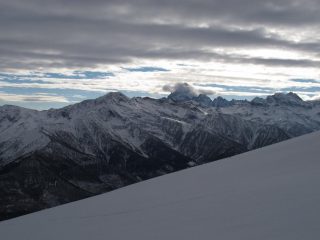 Il Monviso un po' imbronciato