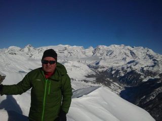 Fulvio in vetta dietro il Rosa