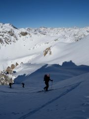 Salendo all'Aiguilles, colle del Ferro sulla dx