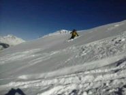 Luciano  pennella in discesa appena sotto la vetta....