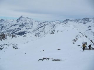 uno sguardo alla parte finale dell'ininerario dalla cima sud
