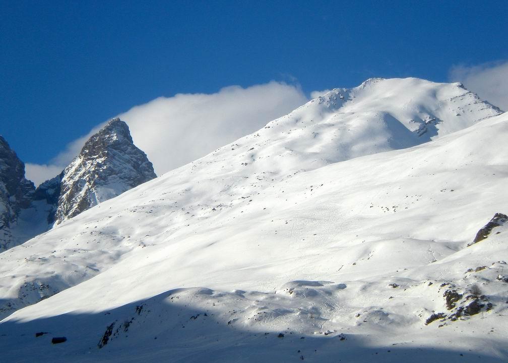Aig. de l'Epaisseur vista da Bonnenuit