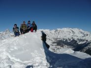 In cima, Cervino a sx e V.d'Ayas a dx