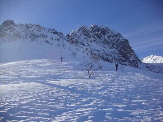 ,parte mediana,irta ,dura e ghiacciata a tratti..