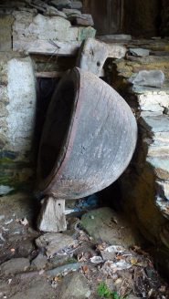 contenitore dove si pestavano le castagne per produrne farina