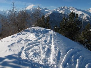 Punta Leretta, Dame di Challand e Voghel sullo sfondo