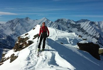 sulla crestina tra il bric e il cappello