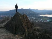 Questa sembra Rocca la Meja :-) ... giocando sui rocciosi rilievi presenti lungo il percorso