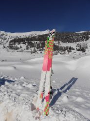 03 - alla fine della seconda discesa zoccolo di 10cm sotto gli sci