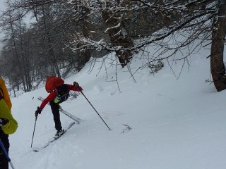 dietro front a monte di base