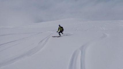 Elio in discesa sul plateau 