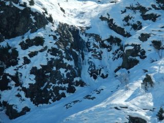la cascata chiude la discesa
