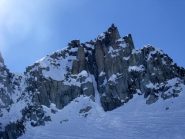 Il bivacco e il canalino da scendere in doppia