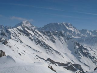 I giganti Gran Combin e Velan