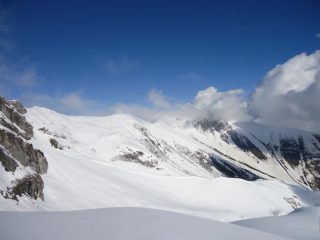 nelle nubi Bec d'Orel
