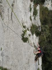 Marco sul traverso della L2 della via di centro
