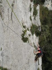 Marco sul traverso della L2 della via di centro