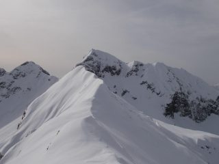Cima dei Rossi (sx) e Monte Capio