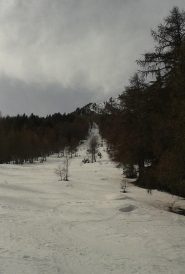 canale in prossimità del paese