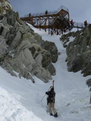 Nella prima discesa 'a freddo' sfruttiamo la scala