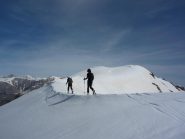 verso la piattissima e panoramica vetta