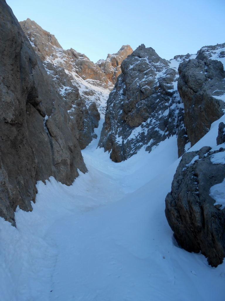 la stretta forra iniziale