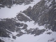 dettaglio sulla cengia sospesa di accesso