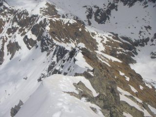 la cresta percorsa dal colletto alla cima