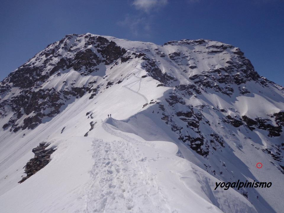 e la cresta di discesa