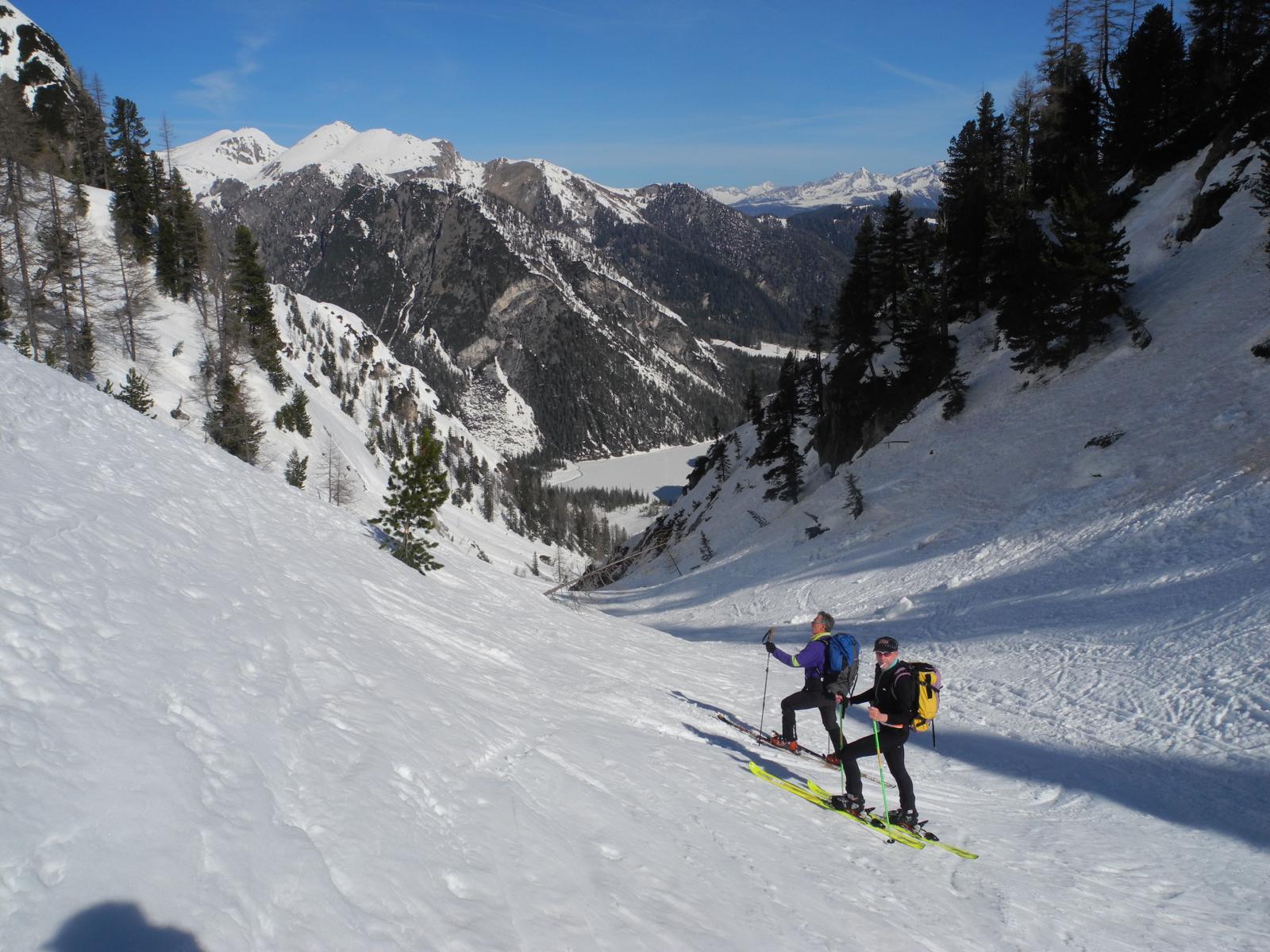 scendendo al Lago di Braies