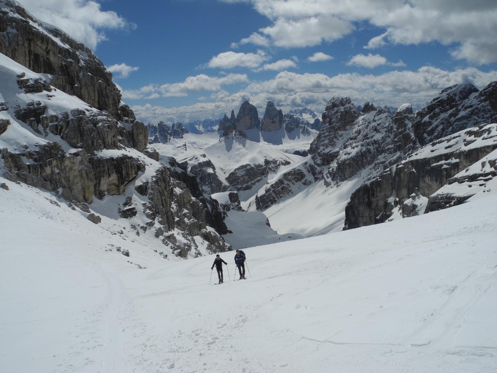 in salita vista Tre Cime Lavaredo
