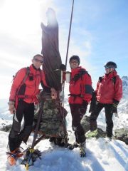 il trio in vetta