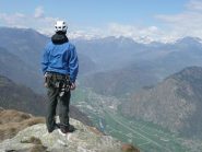 In cima con la Vallè ai nostri piedi