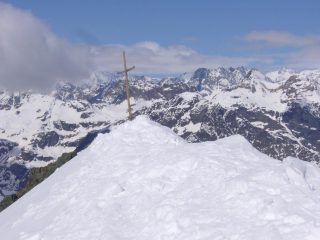montagna importante, croce poverina