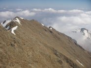 la facilissima cresta E dalla cima